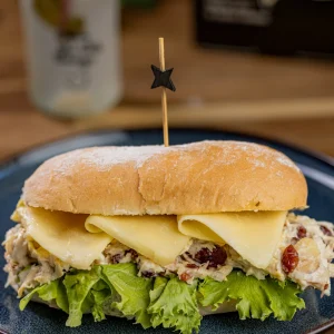 Pollo y frutos secos